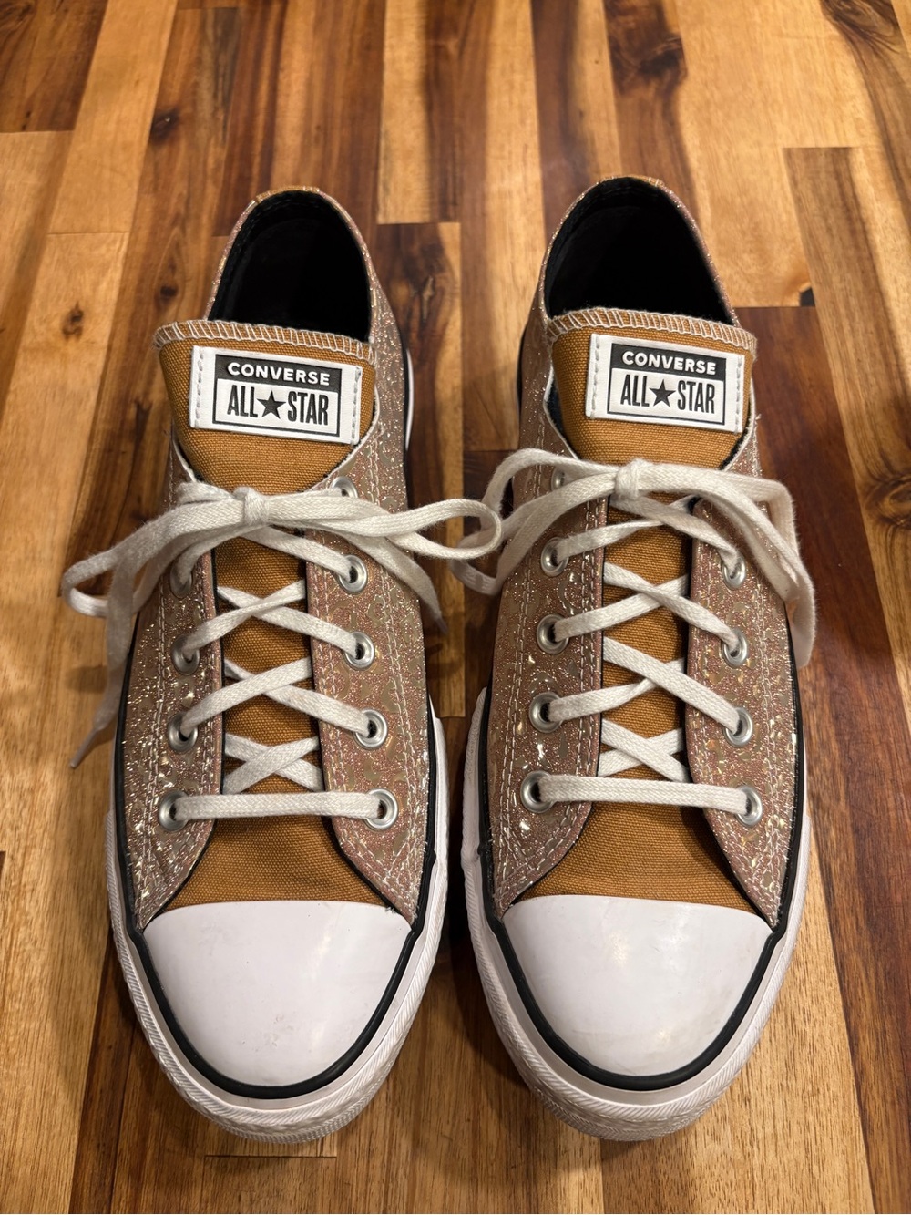 Women’s Converse All Star Low-Top Gold Glitter Sneakers Size 10